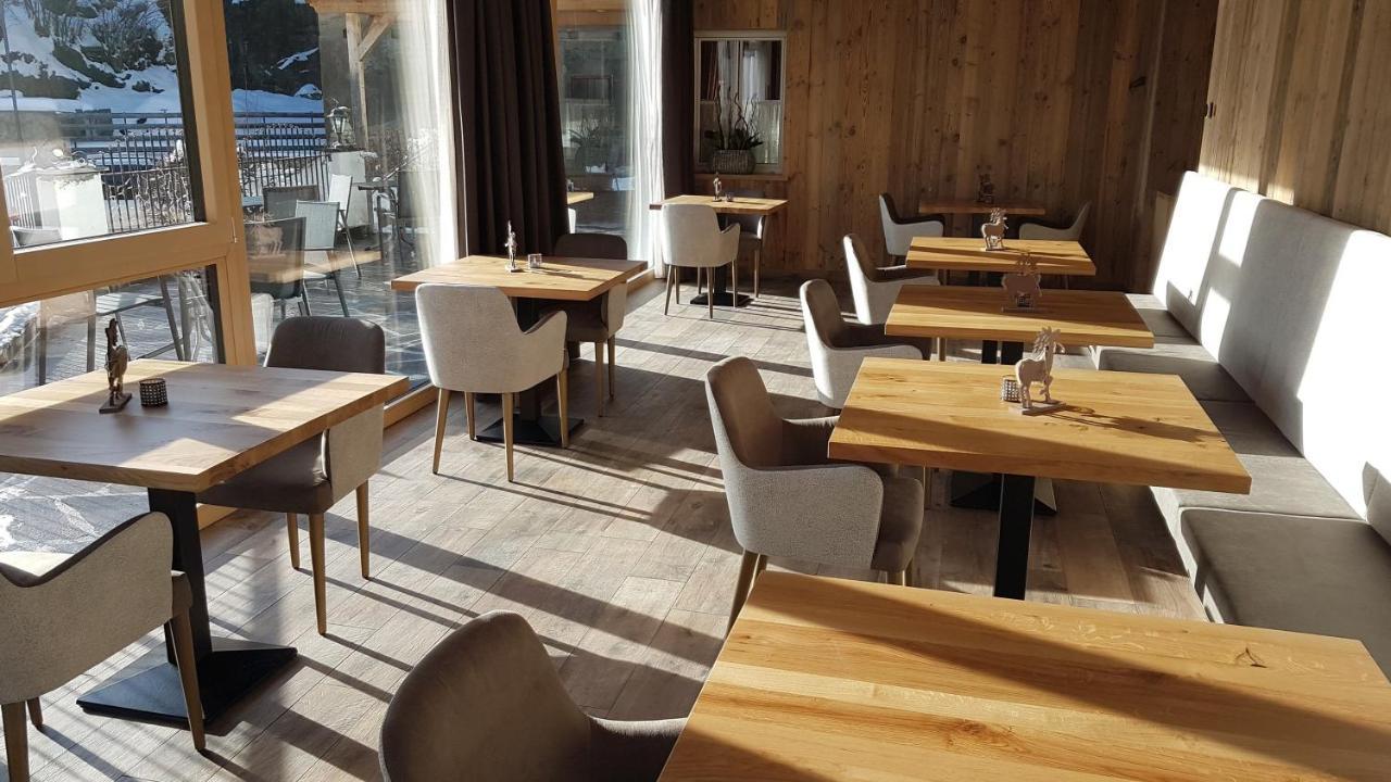 Hotel Andechserhof & Mountain Sky Лайон Екстериор снимка
