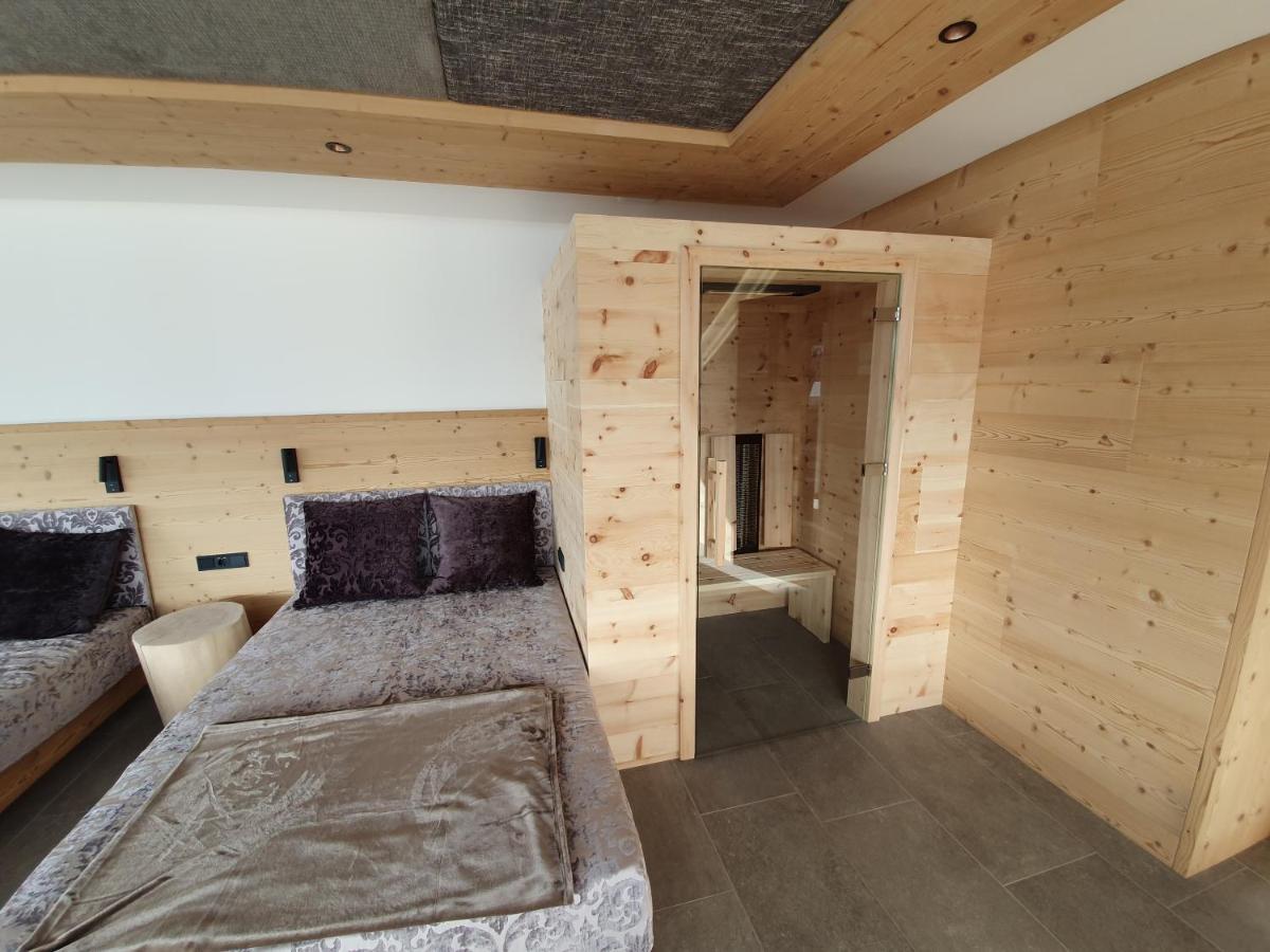 Hotel Andechserhof & Mountain Sky Лайон Екстериор снимка