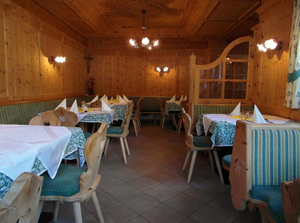 Hotel Andechserhof & Mountain Sky Лайон Екстериор снимка